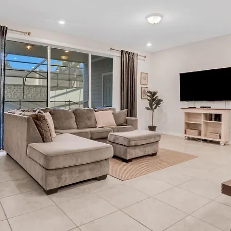 Gardenia Lane Bloom Villa